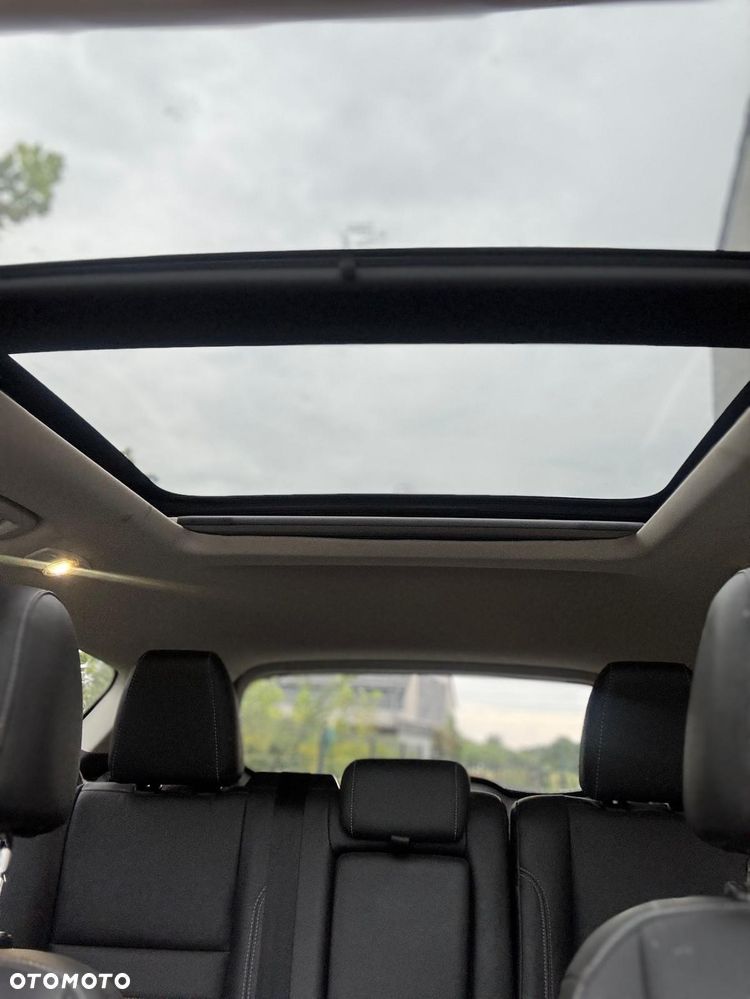 Ford Escape 2.0 EcoBoost AWD Titanium - 12