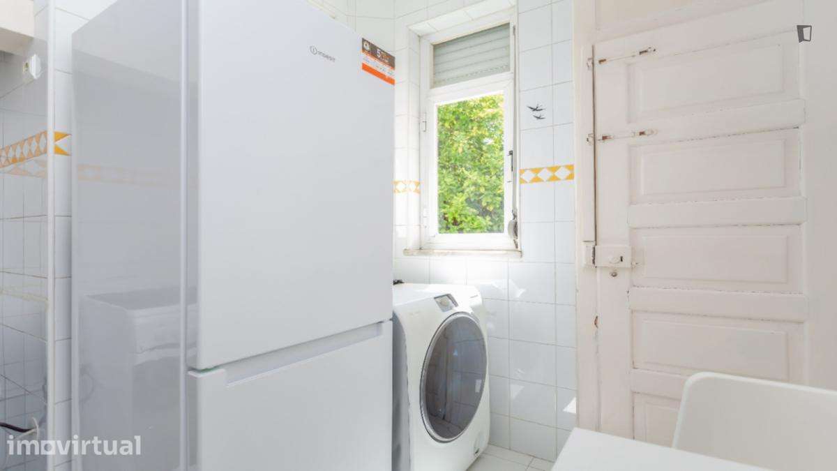 Quarto - localizado em Arroios Lisbon - Grande imagem: 3/15