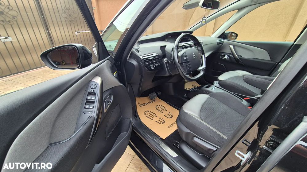 Citroën C4 Grand Space Tourer 2.0 BlueHDi S&S EAT8 Shine - 10
