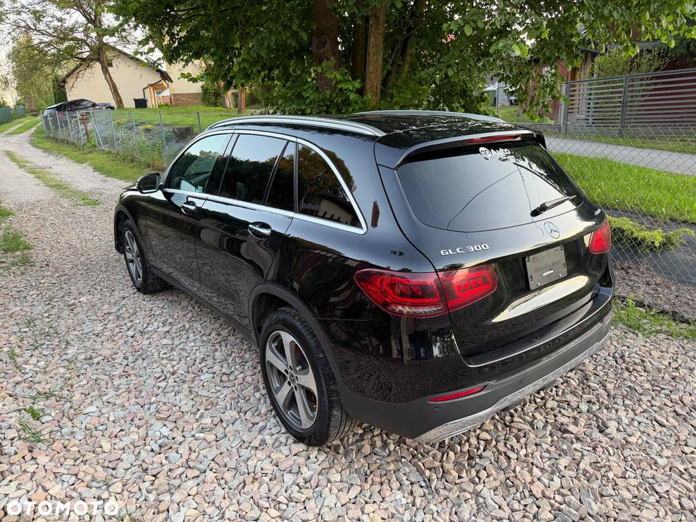 Mercedes-Benz GLC 300 4Matic 9G-TRONIC - 14