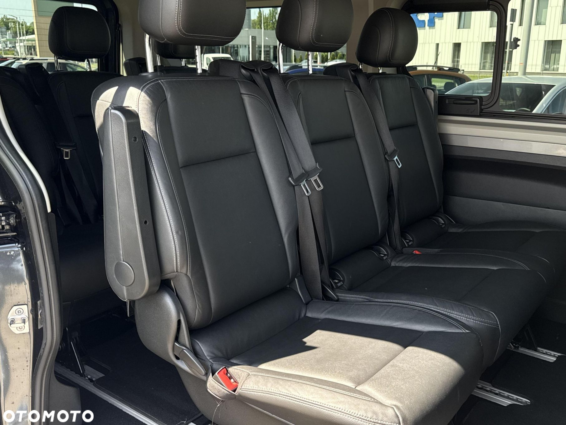 Renault Trafic Grand SpaceClass 2.0 dCi EDC - 11