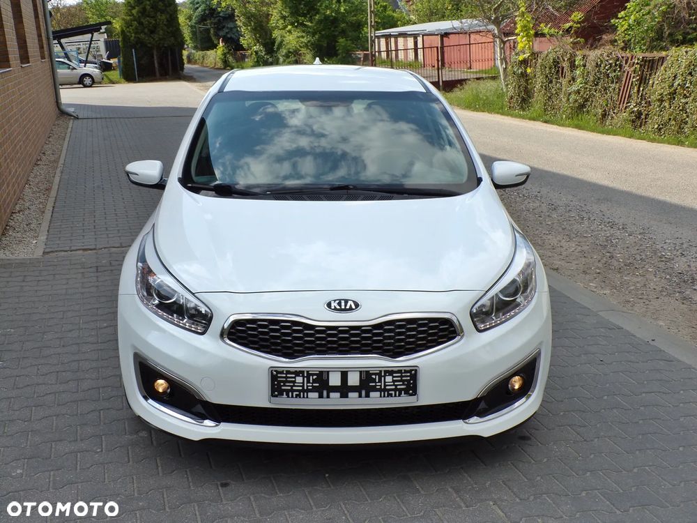 Kia Ceed 1.6 CRDi L - 5
