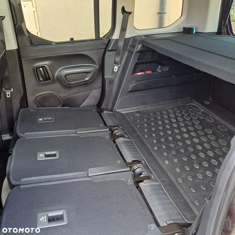 Opel Combo 1.5 CDTI Elite S&S - 20