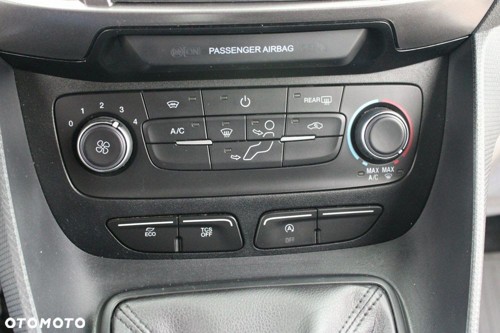 Ford Transit Connect - 29