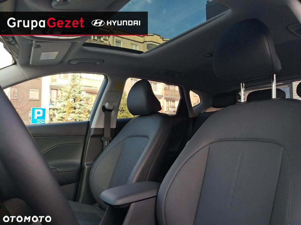 Hyundai Kona - 11