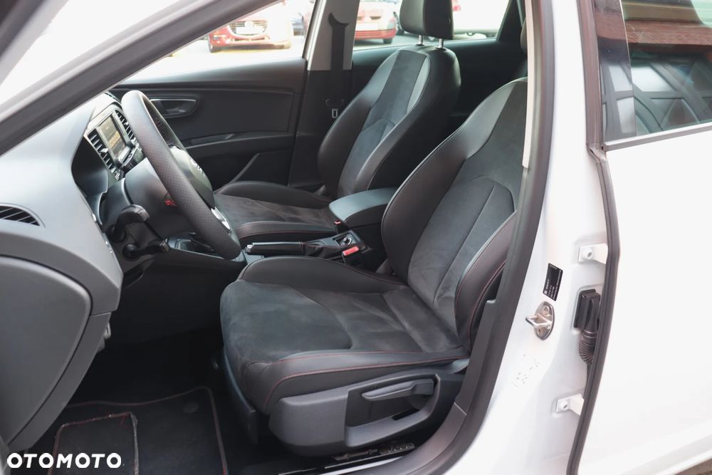 Seat Leon 2.0 TDI DPF Start&Stop DSG FR - 19