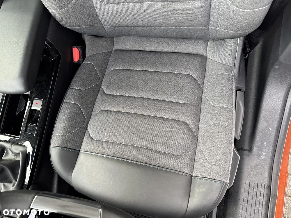 Citroën C4 1.2 PureTech Shine S&S - 17