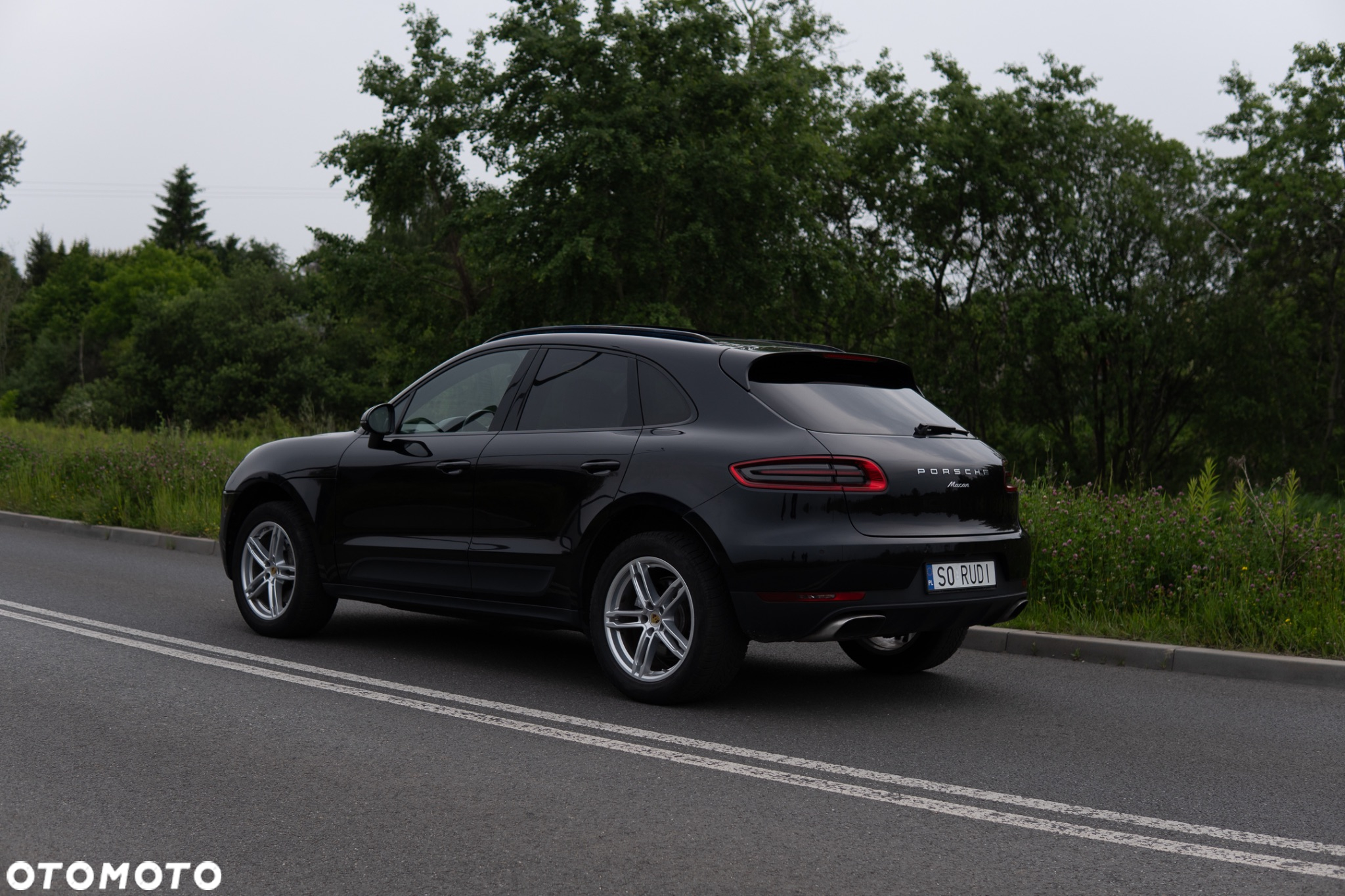 Porsche Macan - 3