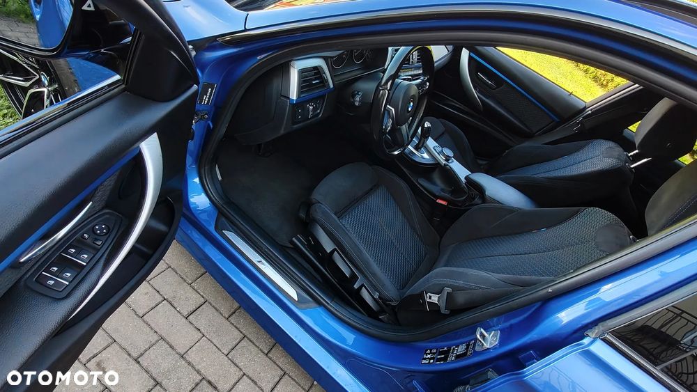 BMW Seria 3 335d xDrive Edition M Sport Shadow - 17
