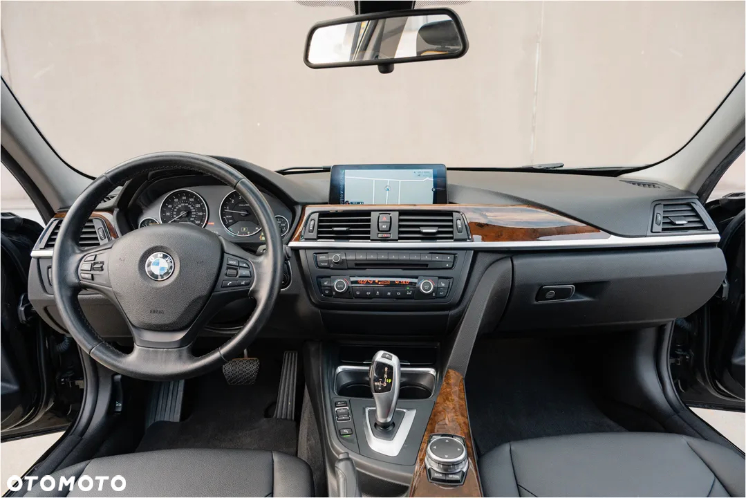 BMW Seria 3 - 27