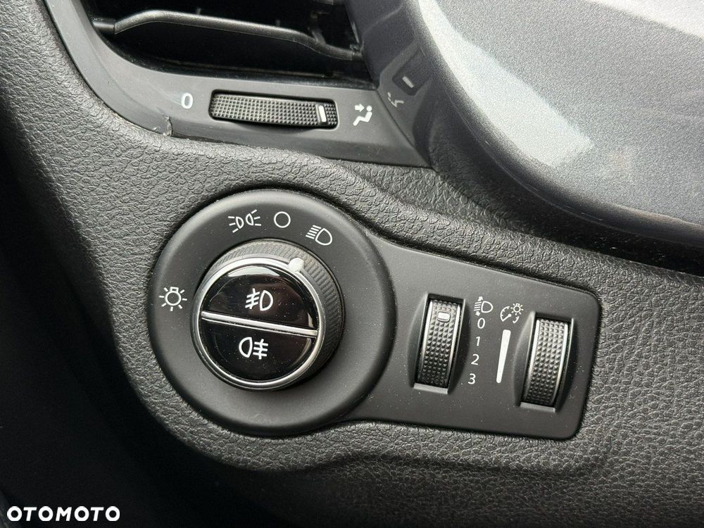 Fiat 500X 1.4 MultiAir Lounge - 26