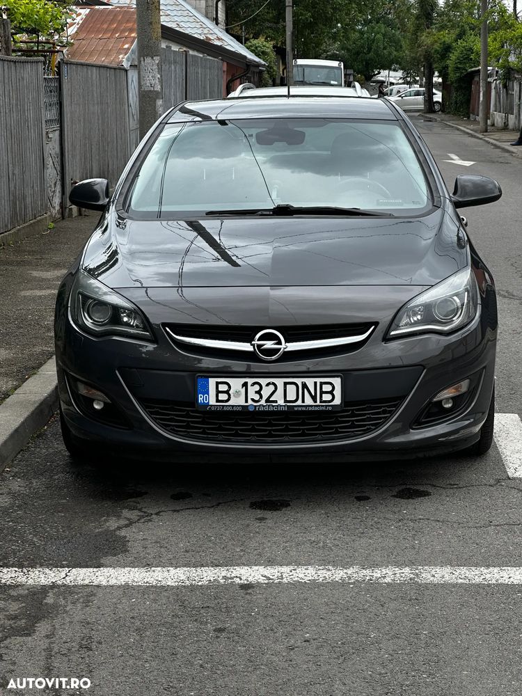 Opel Astra 1.4 Turbo - 1