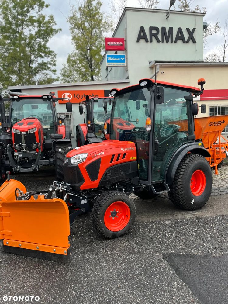 Kubota LX-401 CAB - 15