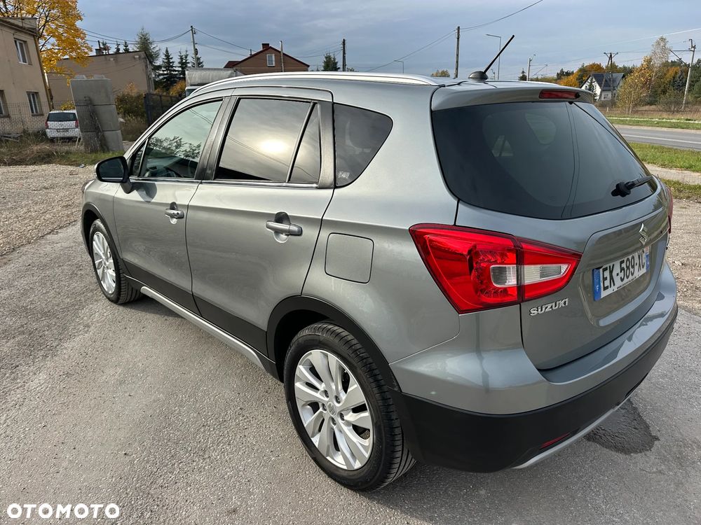 Suzuki S-Cross - 10