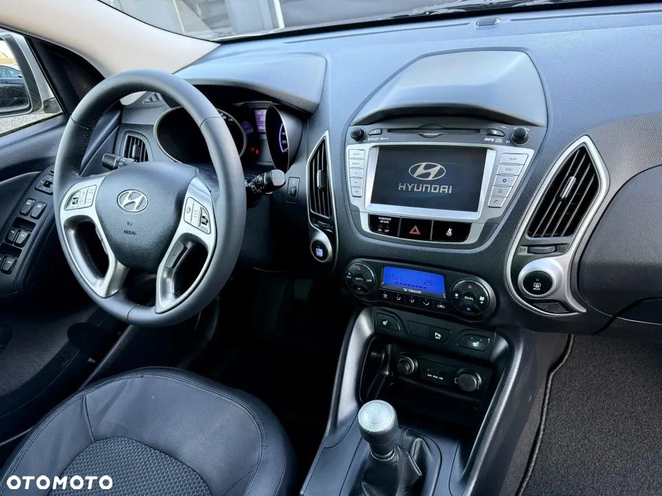 Hyundai ix35 2.0 4WD Premium - 28