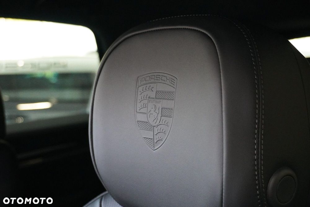 Porsche Cayenne GTS - 15