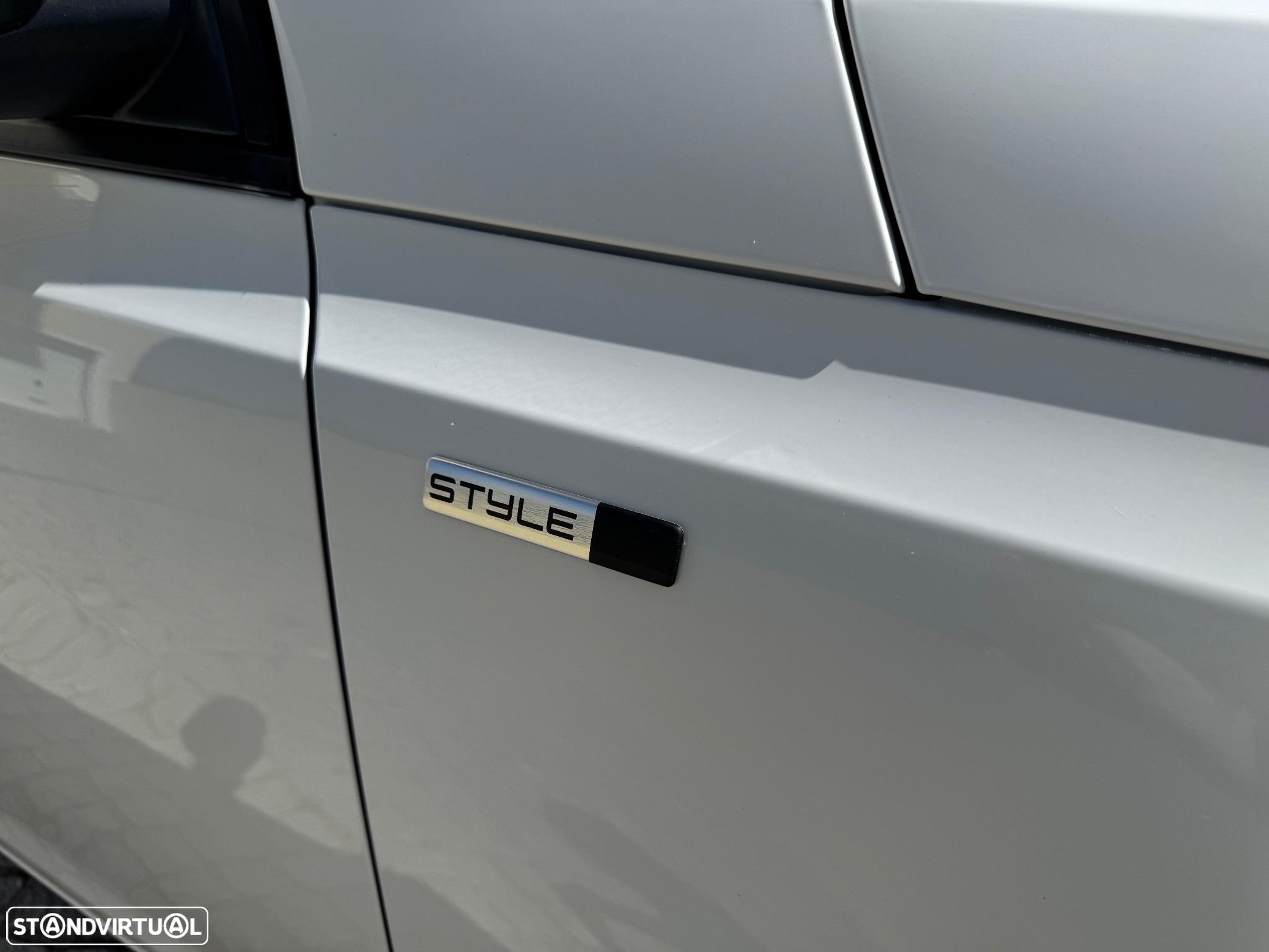 Peugeot 308 SW 1.6 BlueHDi Style - 21