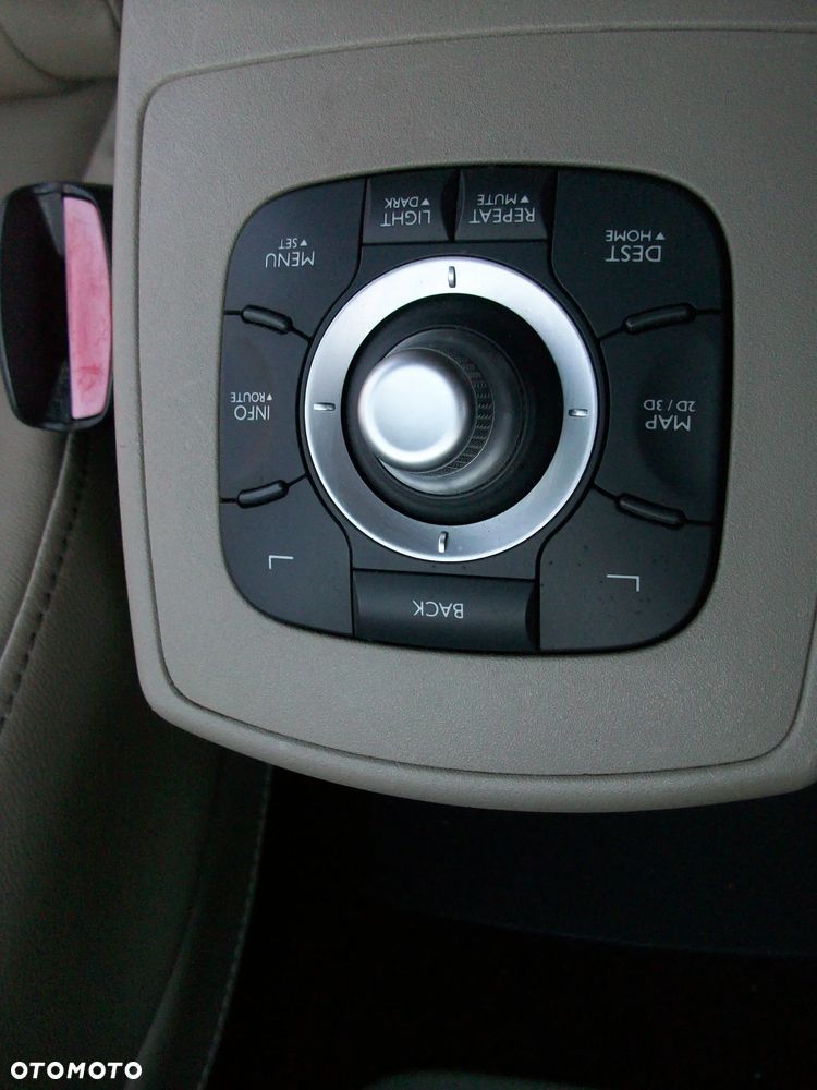 Renault Grand Scenic Gr 2.0 16V Privilege CVT - 21