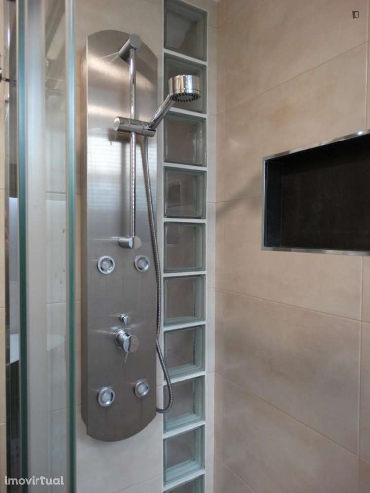 Apartamento com 1 quartos - localizado em Alta Universitária Coimbra - Grande imagem: 5/19