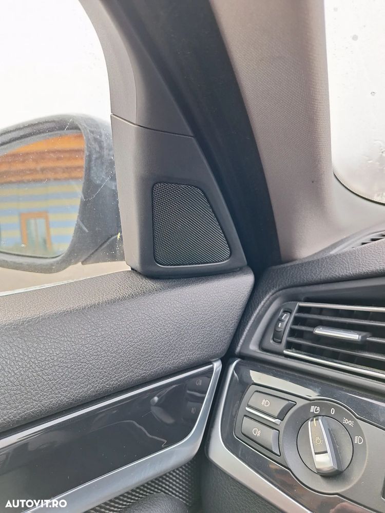 BMW Seria 5 520d Aut. - 16