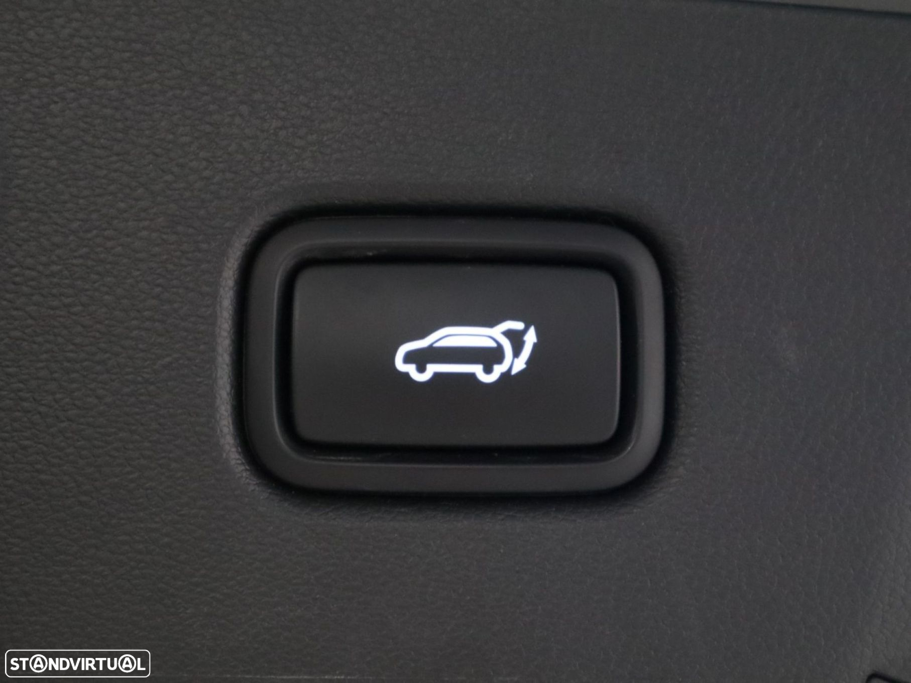 Hyundai Tucson 1.6 T-GDI HEV Vanguard - 27