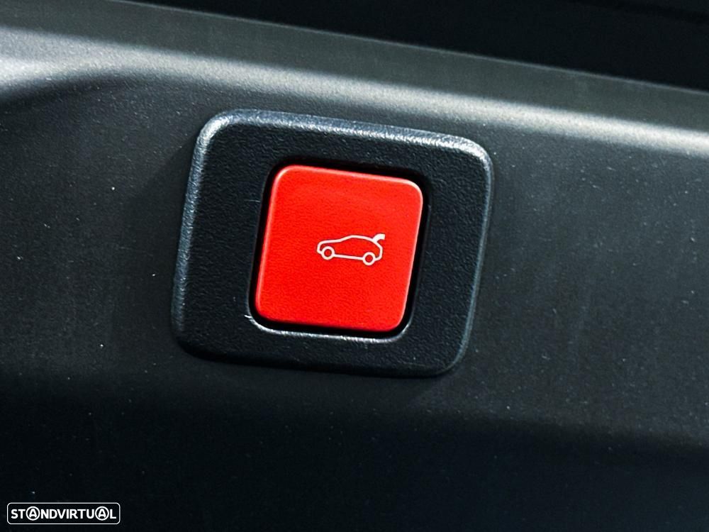Peugeot E-3008 73 kWh GT - 57