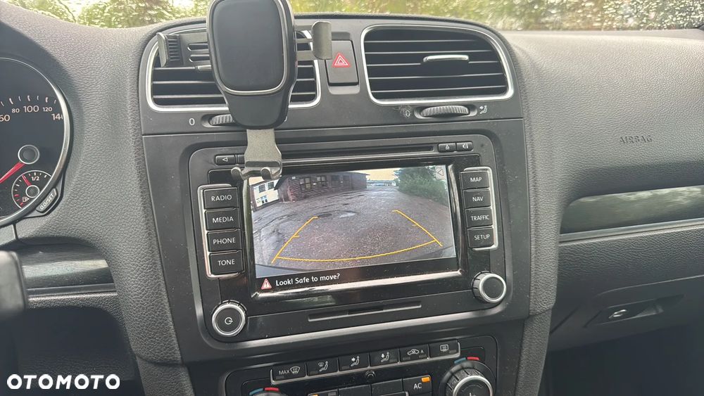 Volkswagen Golf - 11