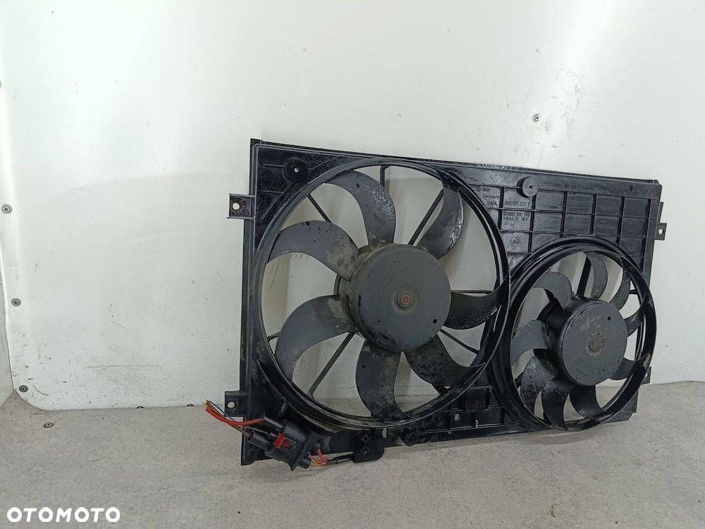 WENTYLATOR CHŁODNICY VW GOLF PLUS I 13-55D300198 1K0.121.207T 1.4 TSI - 6