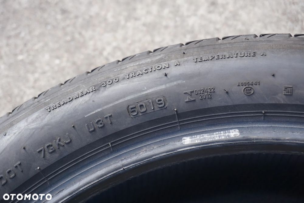 Bridgestone Alenza 245 45 20 - 5