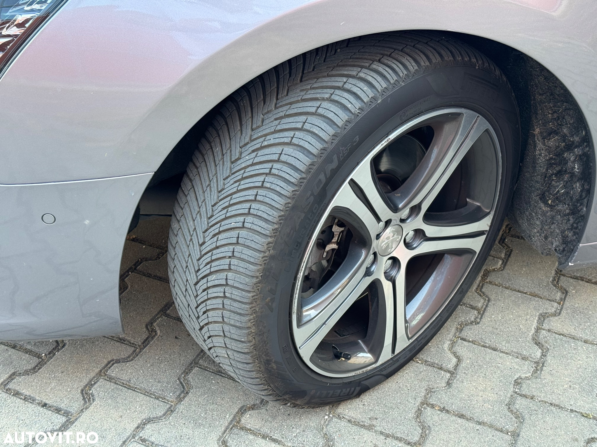 Peugeot 508 SW BlueHDi 180 EAT6 Stop&Start GT - 19