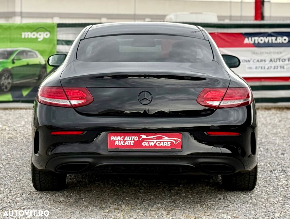 Mercedes-Benz C 220 d Coupe 4Matic 9G-TRONIC AMG Line - 10