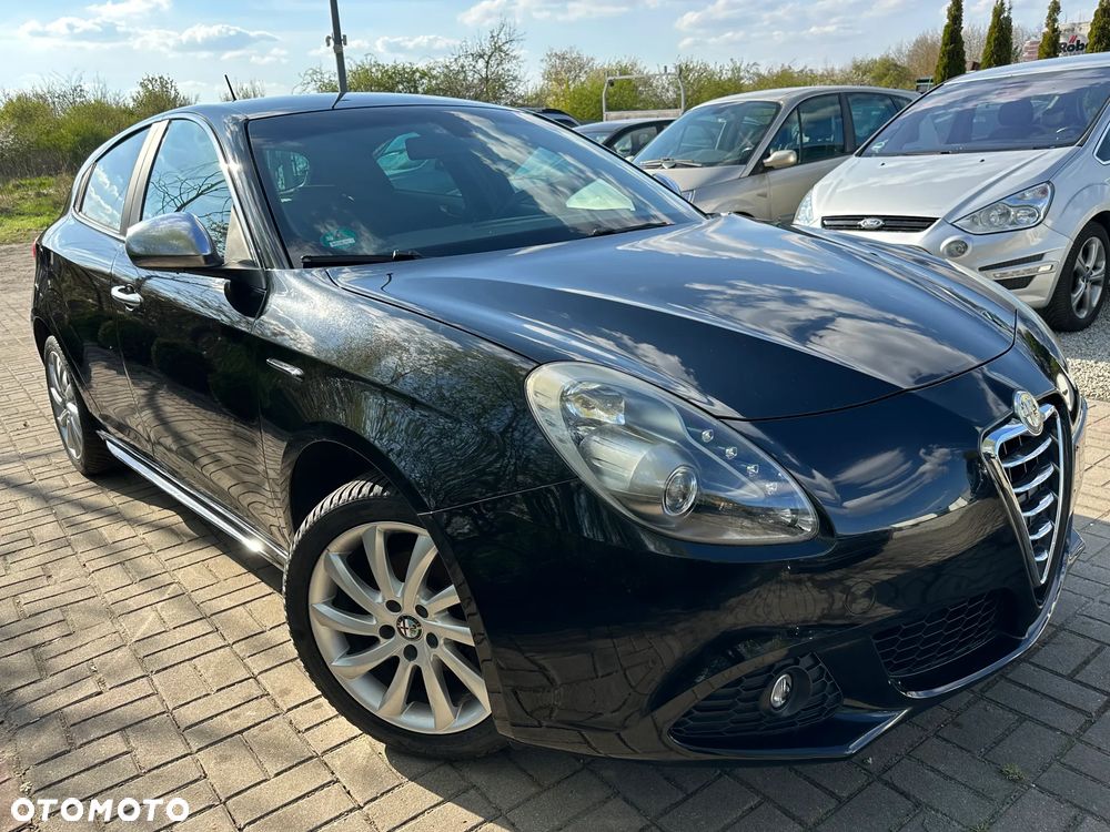 Alfa Romeo Giulietta - 2