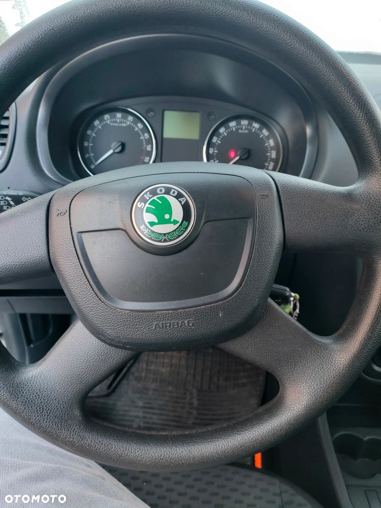 Skoda Fabia - 9