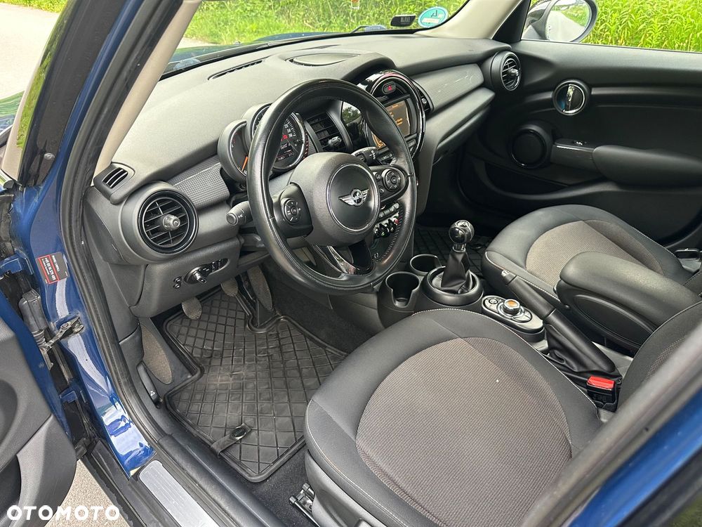 MINI Cooper Classic Trim - 5