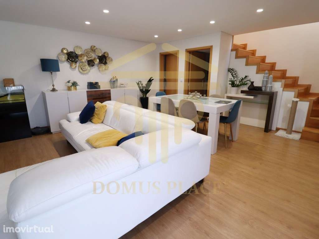 MORADIA T3 C/ JARDIM, TERRAÇO E GARAGEM | GUIFÕES - Grande imagem: 2/52