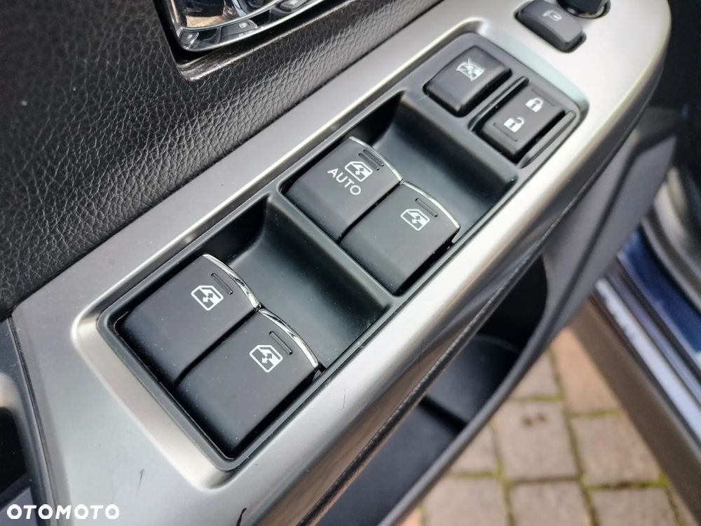 Subaru XV 2.0 i Exclusive Lineartronic - 11