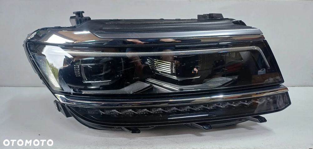 lampa prawy przod vw tiguan II 2 full led europa - 1