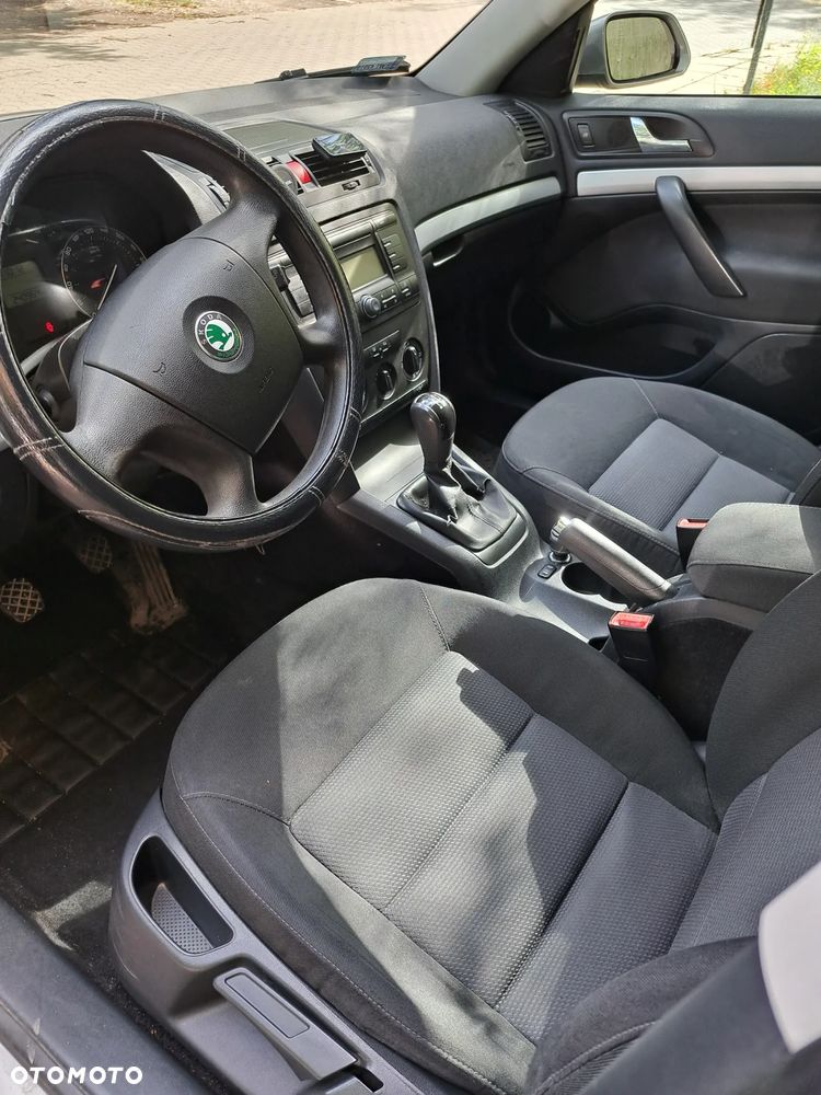 Skoda Octavia 1.9 TDI Ambiente - 6