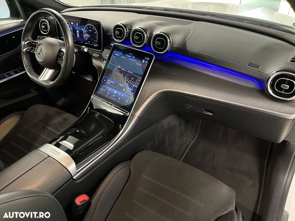 Mercedes-Benz C 180 9G-TRONIC AMG Line - 29
