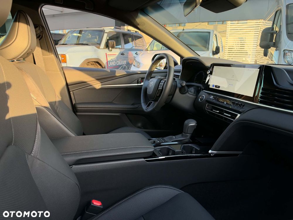 Toyota Camry 2.5 Hybrid Dynamic Force Prestige e-CVT - 7