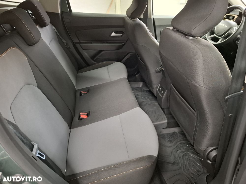 Dacia Duster TCe 150 EDC Extreme - 12