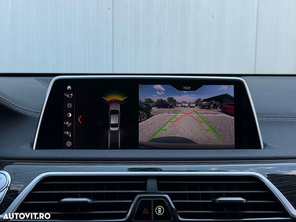 BMW Seria 7 740Li - 13
