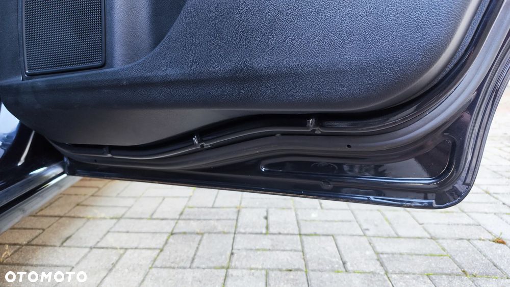 Ford Mondeo 1.6 T Titanium - 28