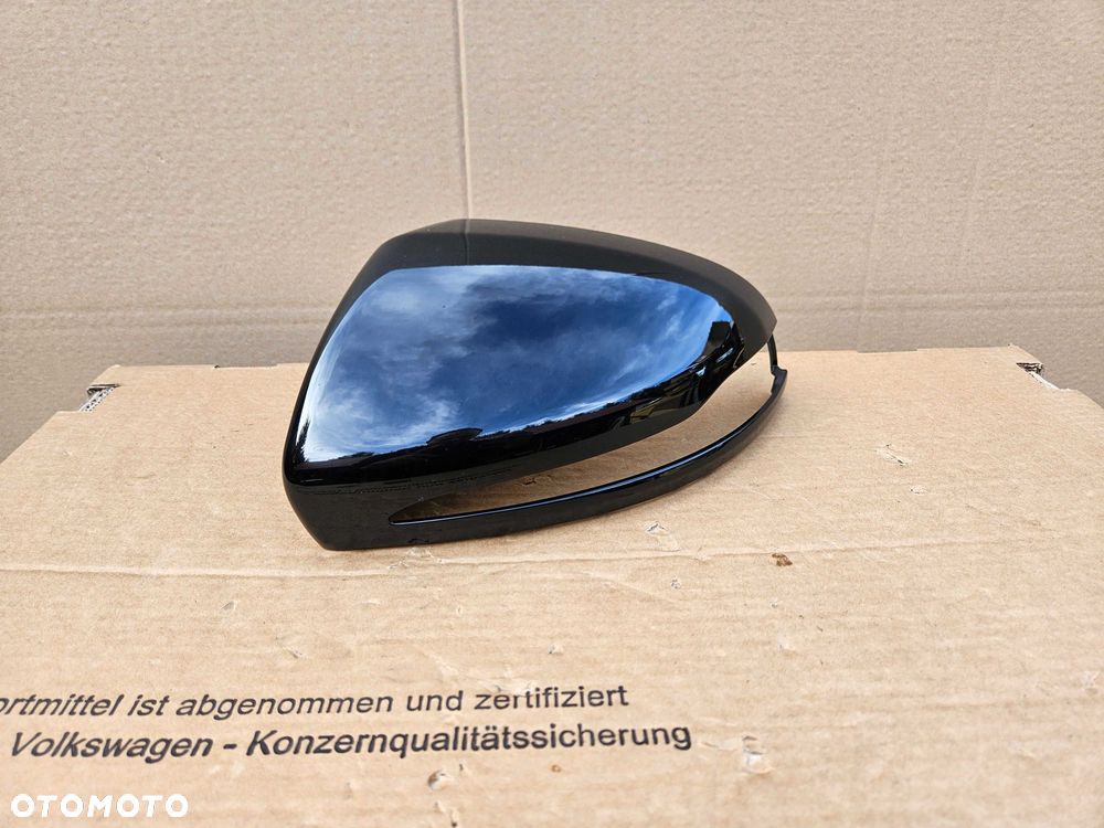 MERCEDES C KLASA W205 W222 GLC W253 obudowa lusterka osłona lewa a3170335 obsidianschwarz C197