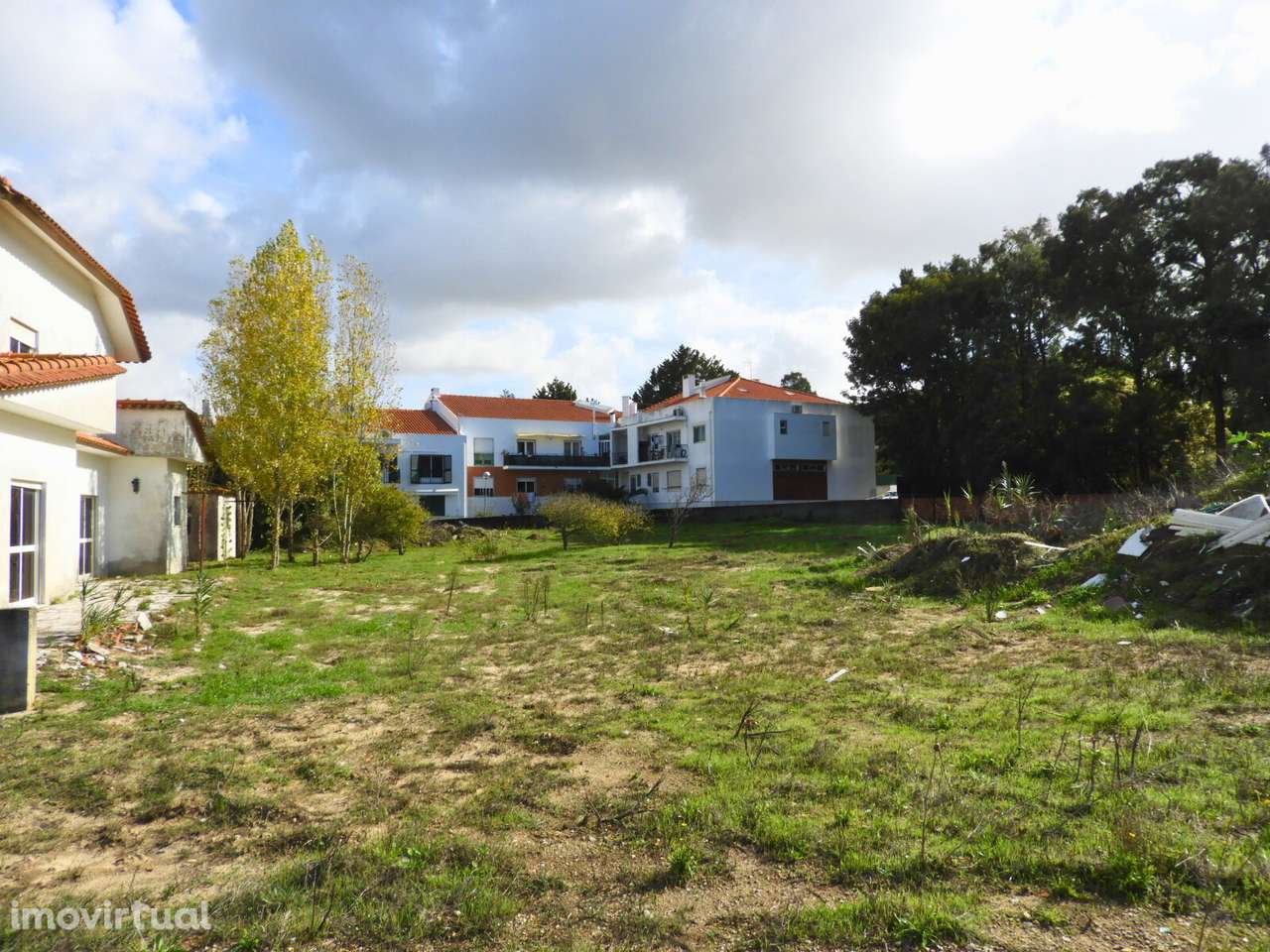 Moradia em terreno de 3118 m2 em Sesimbra - Grande imagem: 2/17