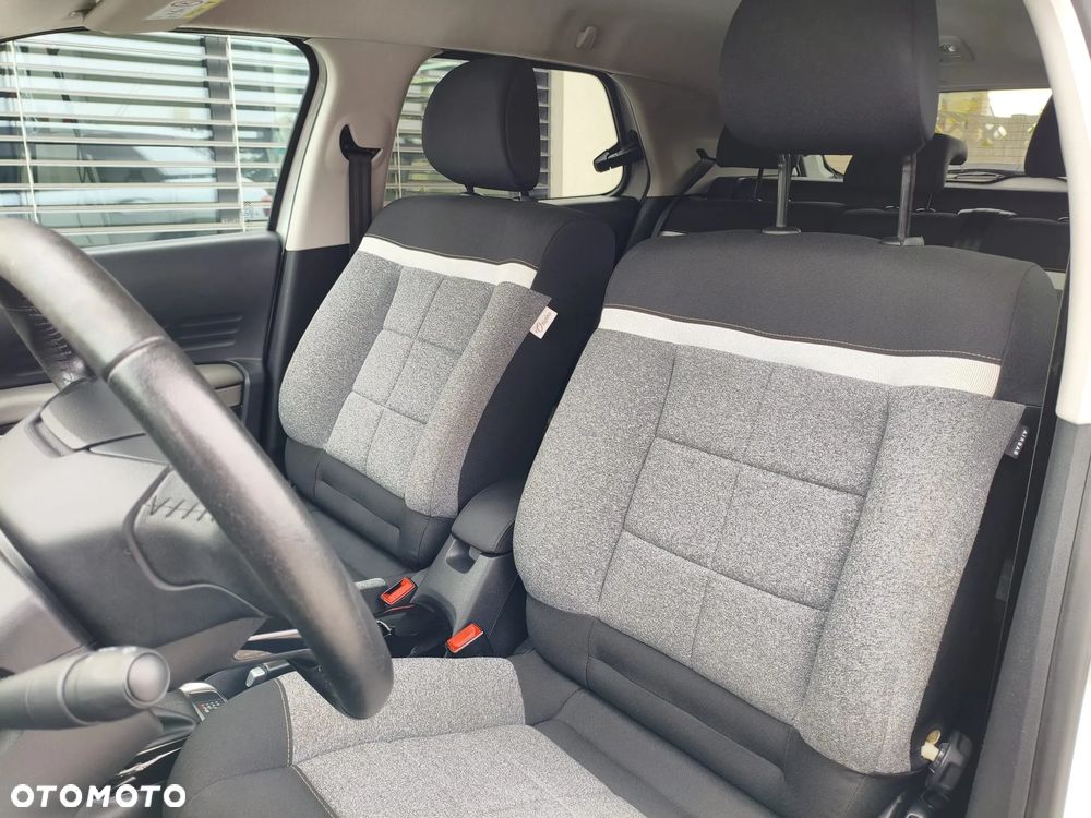 Citroën C4 Cactus - 13