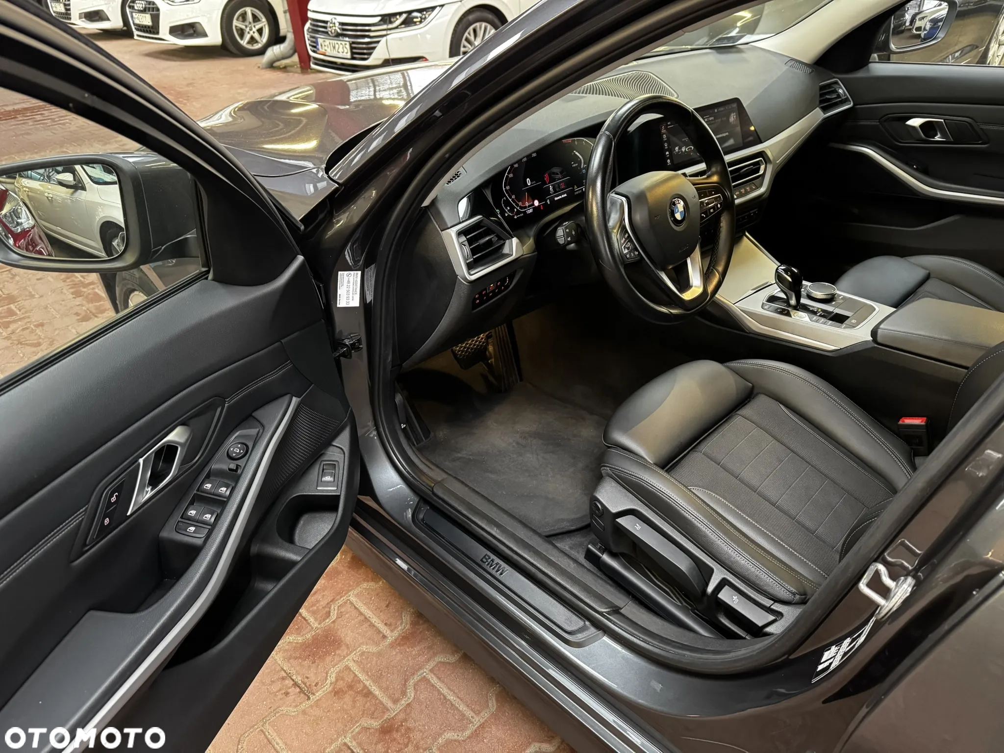 BMW Seria 3 318i Advantage - 9