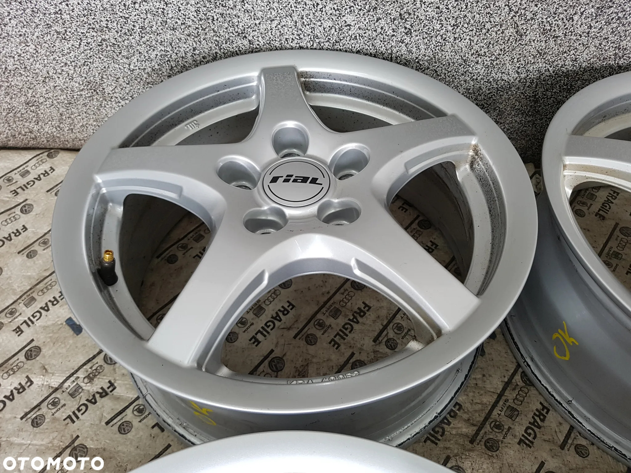 FELGI ALU VW GOLF V VI CADDY II  TOURAN  SKODA 5X112 6JX15 ET47 - 5