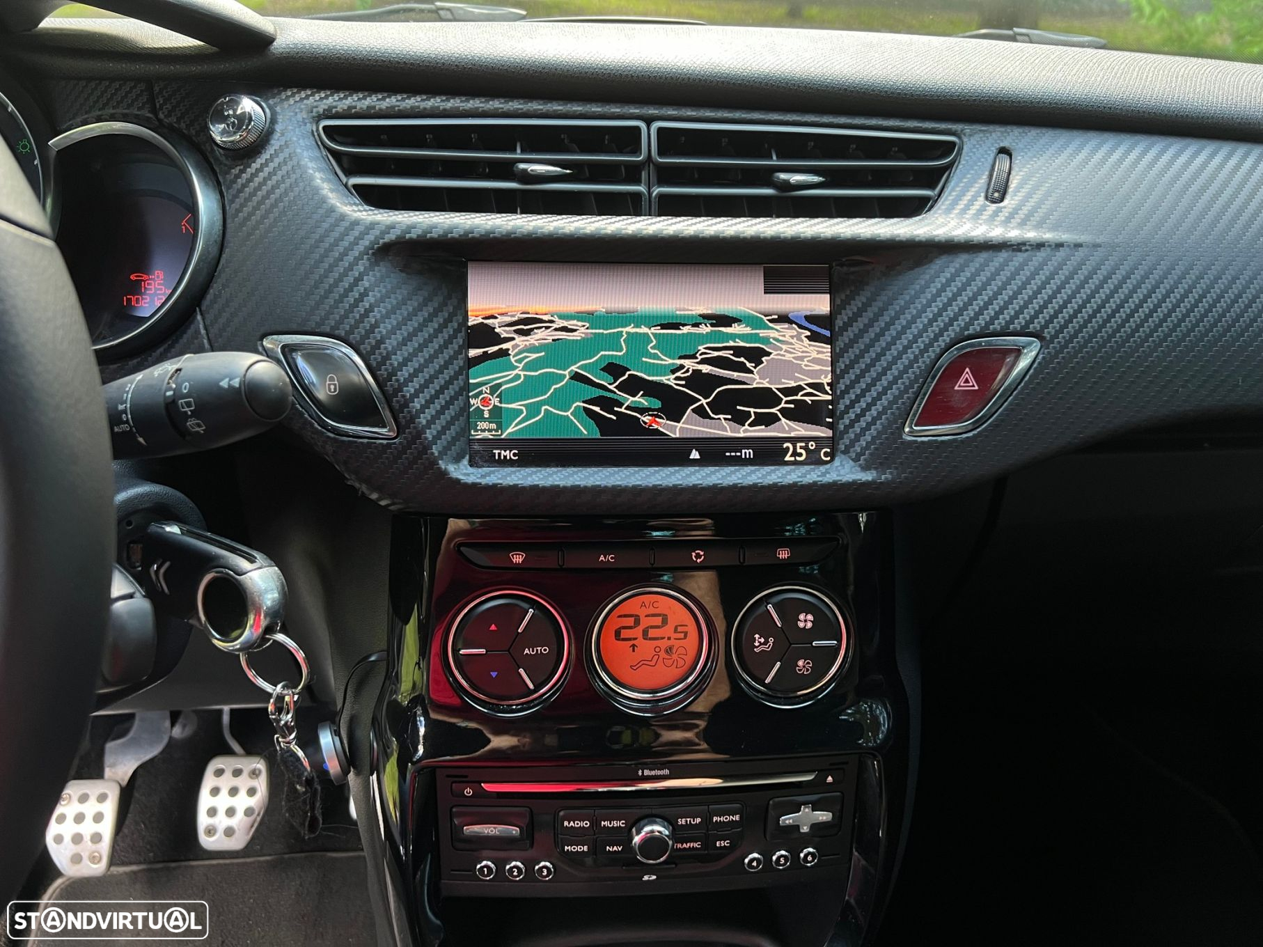 Citroën DS3 1.6 e-HDi So Chic - 31