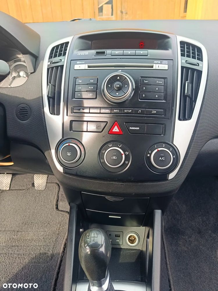 Kia Ceed Cee'd 1.4 Comfort - 15